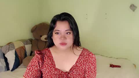SHANTAL MARIE online show from 06-18-26, 10:30