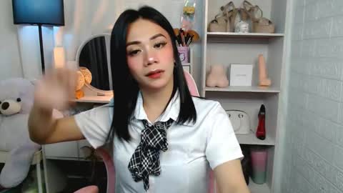 exotictssavie online show from 03-02-25, 12:20