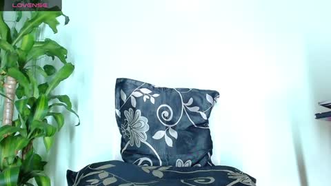 Snapshot of exotiic_sara chatting on 03-03-25, 03:09 SARA online show from 03-03-25, 03:09