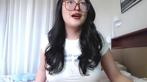 Candy  online show from 02-24-26, 07:28