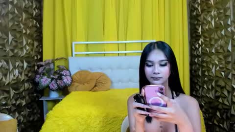 Snapshot of expensivefvckingcandy chatting on 01-14-26, 12:49 IG jane elizabeth0801 online show from 01-14-26, 12:49