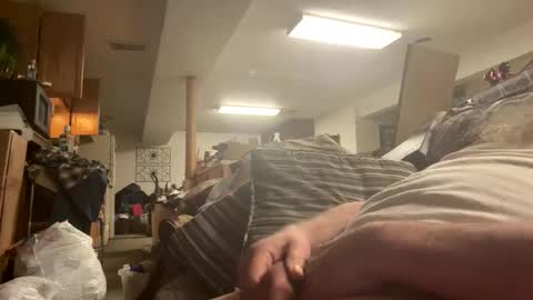 Snapshot of exploreyou chatting on 03-17-26, 12:37 exploreyou online show from 03-17-26, 12:37