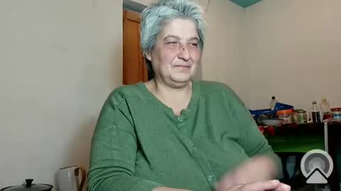 Snapshot of exquisitemature chatting on 01-01-25, 10:13 ExquisiteMature online show from 01-01-25, 10:13