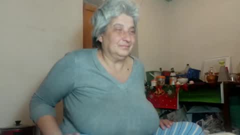Snapshot of exquisitemature chatting on 01-16-25, 12:42 ExquisiteMature online show from 01-16-25, 12:42