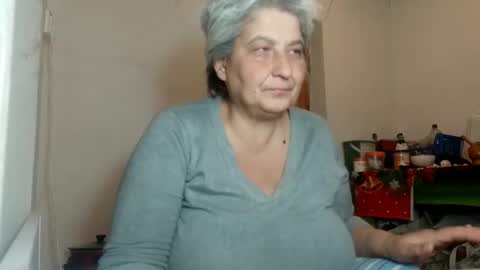 Snapshot of exquisitemature chatting on 01-16-25, 06:48 ExquisiteMature online show from 01-16-25, 06:48