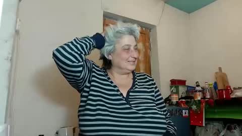 Snapshot of exquisitemature chatting on 01-24-25, 08:32 ExquisiteMature online show from 01-24-25, 08:32