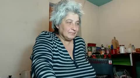 Snapshot of exquisitemature chatting on 01-25-25, 06:01 ExquisiteMature online show from 01-25-25, 06:01