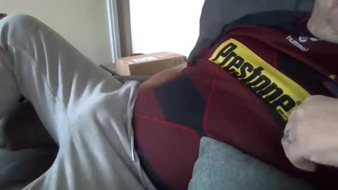 Snapshot of exxxup chatting on 12-23-24, 10:42 exxxup online show from 12-23-24, 10:42