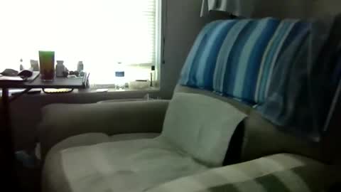 Snapshot of eyegasms2112 chatting on 03-23-26, 12:31 Edger online show from 03-23-26, 12:31