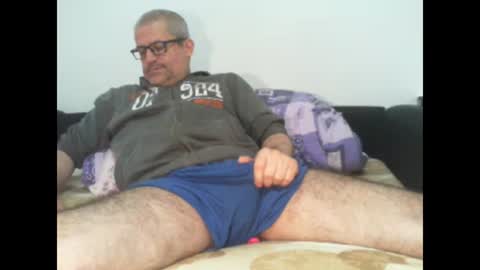 GEORGE online show from 11-22-25, 01:59