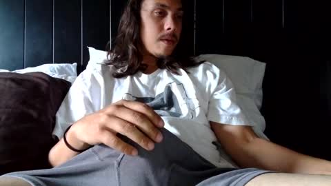 Strokes online show from 06-24-26, 04:39