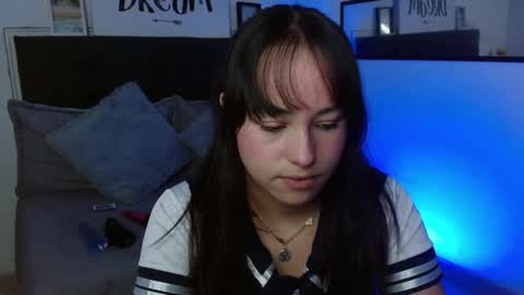 eymmy_24 online show from 09-13-25, 02:22