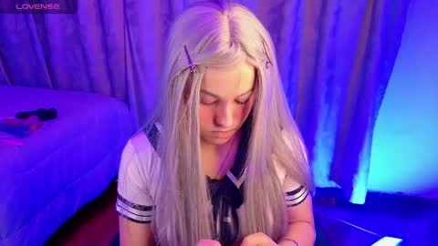 Snapshot of eymmy_24 chatting on 12-16-25, 01:43 eymmy_24 online show from 12-16-25, 01:43