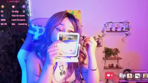 Snapshot of eymmy_24 chatting on 03-08-26, 01:36 eymmy_24 online show from 03-08-26, 01:36