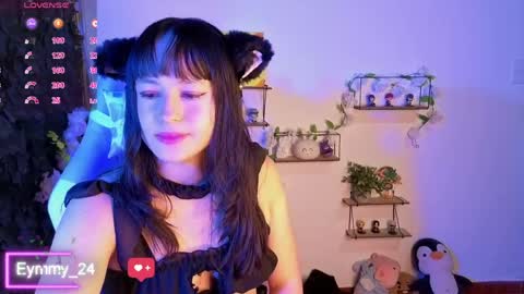 Snapshot of eymmy_24 chatting on 03-12-26, 02:07 eymmy_24 online show from 03-12-26, 02:07