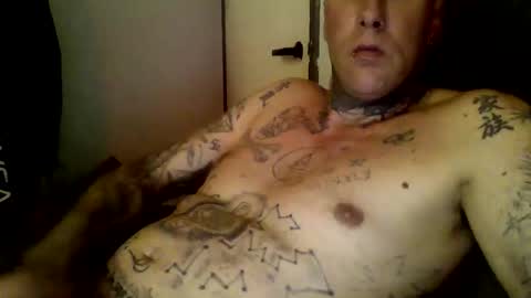 Snapshot of ezekielll1999 chatting on 04-11-26, 07:45 ezekielll1999 online show from 04-11-26, 07:45