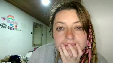 Aimee online show from 10-27-25, 12:04