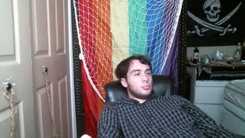 Ezra Naamah online show from 12-13-25, 07:53