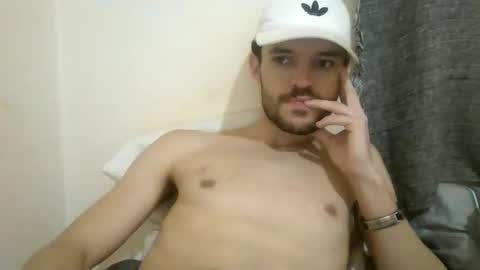 ezzcunha online show from 06-06-26, 01:32