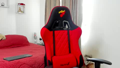 Ezzio Scolaro online show from 02-03-26, 01:27