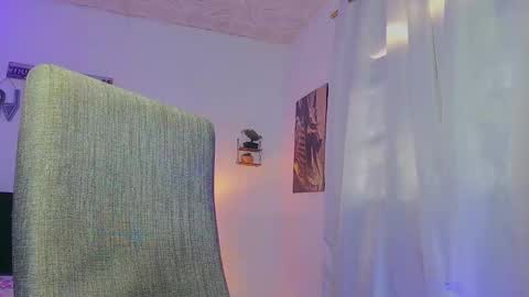 Snapshot of fabi_calde chatting on 01-09-25, 03:23 fabi online show from 01-09-25, 03:23