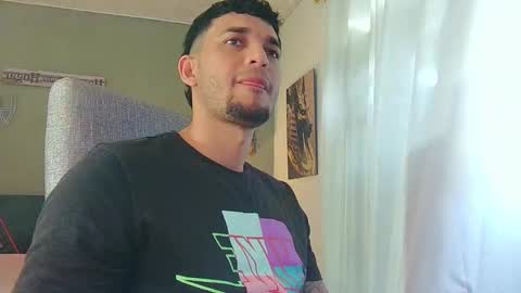 Snapshot of fabi_calde chatting on 02-15-25, 04:23 fabi online show from 02-15-25, 04:23