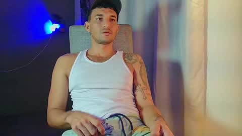 Snapshot of fabi_calde chatting on 02-26-25, 08:04 fabi online show from 02-26-25, 08:04