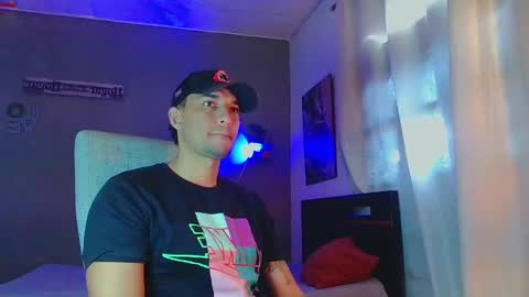 Snapshot of fabi_calde chatting on 02-28-25, 02:53 fabi online show from 02-28-25, 02:53