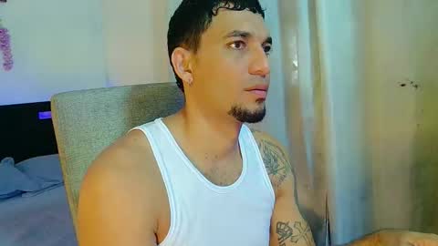 Snapshot of fabi_calde chatting on 10-21-25, 01:01 fabi online show from 10-21-25, 01:01