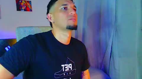 Snapshot of fabi_calde chatting on 11-19-25, 01:49 fabi online show from 11-19-25, 01:49