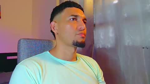 Snapshot of fabi_calde chatting on 11-20-25, 02:28 fabi online show from 11-20-25, 02:28