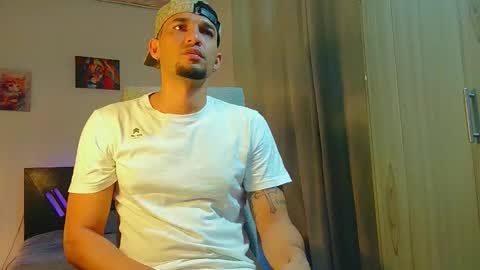 Snapshot of fabi_calde chatting on 01-11-26, 02:05 fabi online show from 01-11-26, 02:05