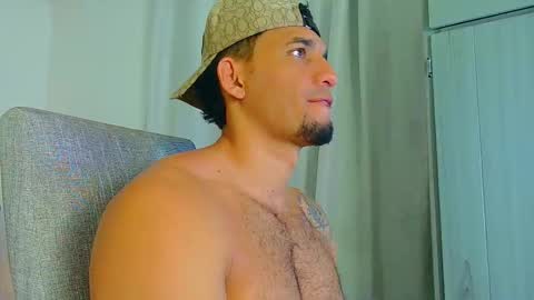 Snapshot of fabi_calde chatting on 03-10-26, 12:15 fabi online show from 03-10-26, 12:15