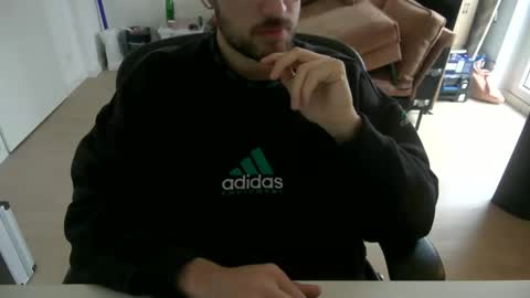 Call me bitch online show from 01-09-26, 10:40