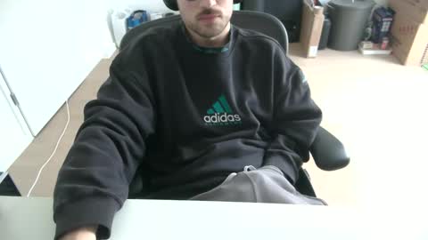 Call me bitch online show from 03-25-26, 03:40