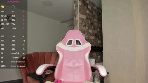 Snapshot of fabianna_laraa chatting on 12-16-24, 11:33 Thianna online show from 12-16-24, 11:33