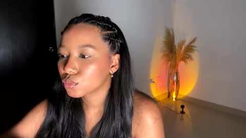 Thianna online show from 01-09-26, 05:21