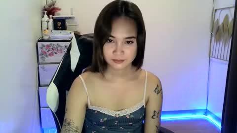 fabulous_cristy24 online show from 02-11-26, 03:39