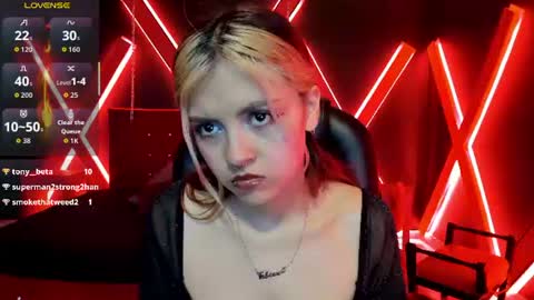 Snapshot of fabzy_fab chatting on 06-25-26, 02:10 fabzy online show from 06-25-26, 02:10