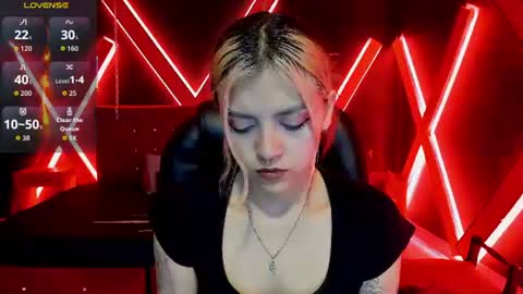 Snapshot of fabzy_fab chatting on 07-15-26, 12:43 fabzy online show from 07-15-26, 12:43