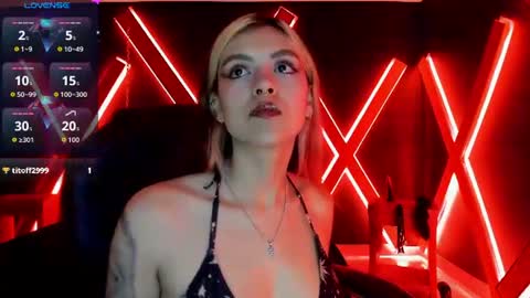 Snapshot of fabzy_fab chatting on 07-29-26, 01:20 fabzy online show from 07-29-26, 01:20