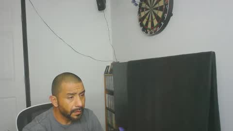 Snapshot of faded805 chatting on 06-06-26, 11:15 Mark online show from 06-06-26, 11:15