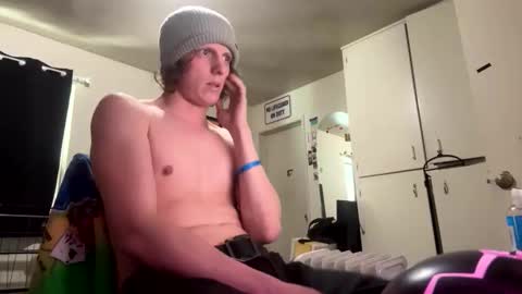 Snapshot of fadedboy4u chatting on 02-07-26, 11:08 fadedboy4u online show from 02-07-26, 11:08