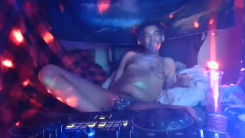 fadeyisteven32 online show from 06-20-26, 06:05