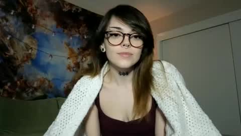 Faerie 3 online show from 02-06-25, 04:21