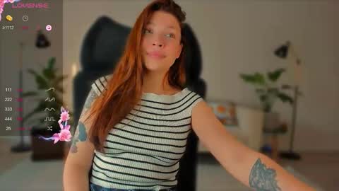 fairy_lele online show from 10-24-25, 02:41