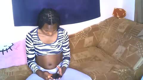 Snapshot of fairy_pearl chatting on 02-27-25, 11:10 fairy_pearl online show from 02-27-25, 11:10