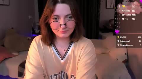 Snapshot of fairy_tara chatting on 03-08-26, 02:04 Tara online show from 03-08-26, 02:04