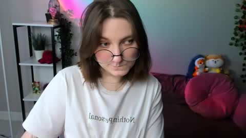 Snapshot of fairy_tara chatting on 03-13-26, 04:35 Tara online show from 03-13-26, 04:35