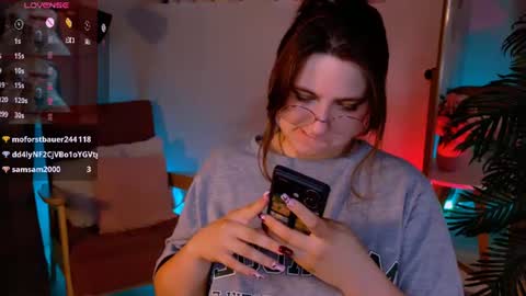 Tara online show from 07-23-26, 01:58